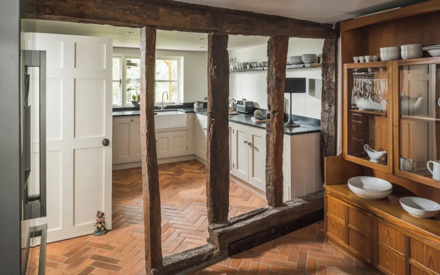 Lovely 3-bed House in West Malling, Kent
