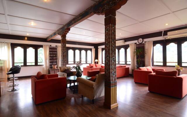 Himalayan Dragon'S Nest Hotel