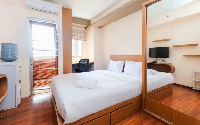 Homey and Cozy Living Studio at Pakubuwono Terrace Apartment – Guest Rooms – Jakarta