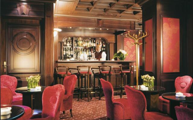 Hotel Rochester Champs Elysees