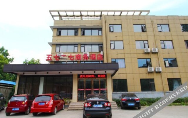 5727 Business Hotel