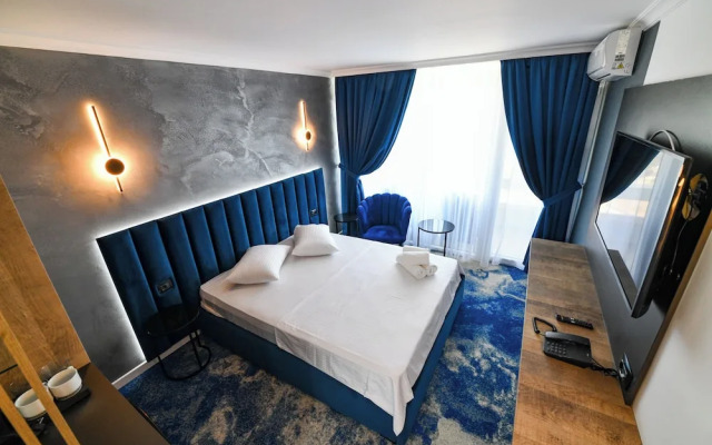 Hotel Topaz