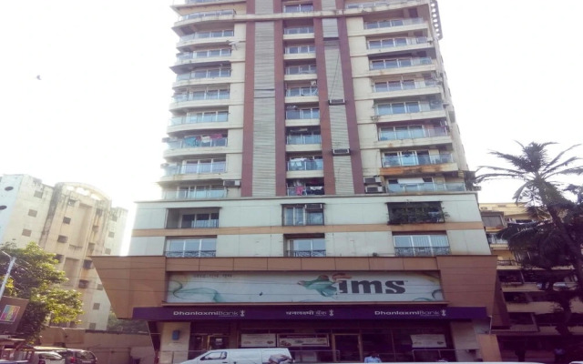 OYO 4717 Apartment Arma Rooms