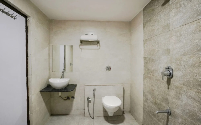 Fabhotel Galaxy I