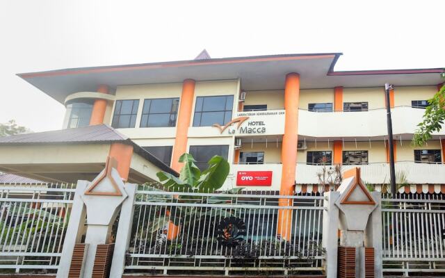 OYO 3970 Hotel La Macca Makassar
