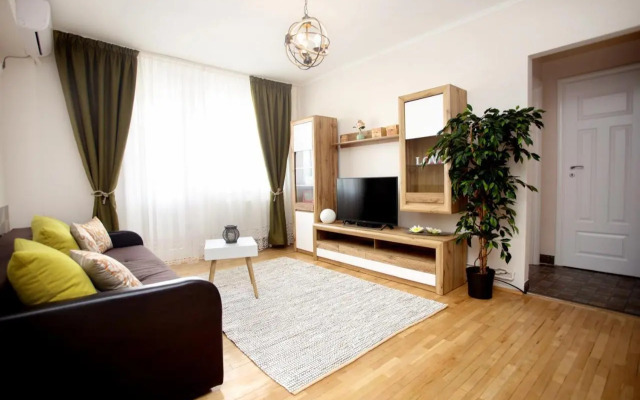 Rox Central Apartments 3