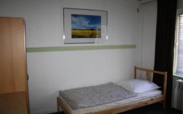 Backpackers Inn