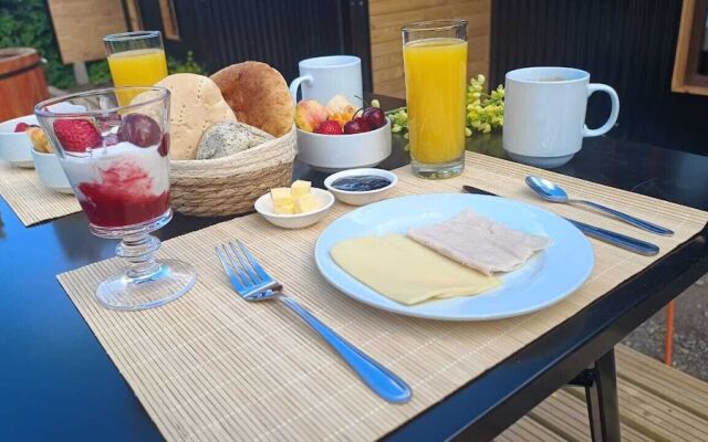 Hotel Bacaris
