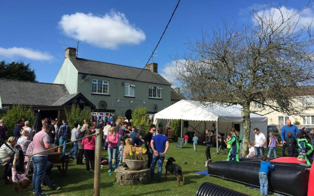 Parsonage Farm Inn