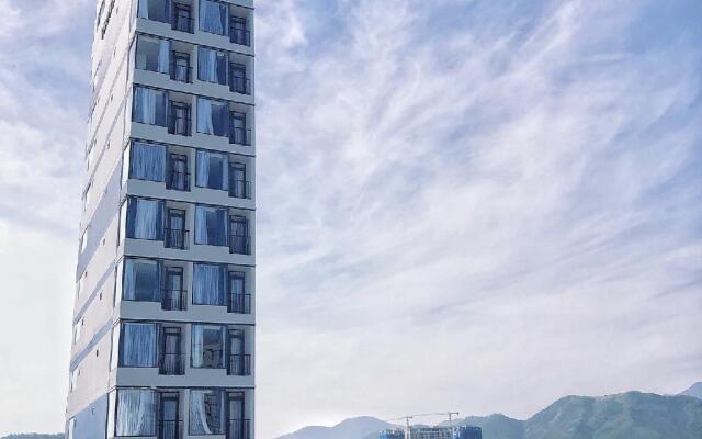 Crown Hotel Nha Trang