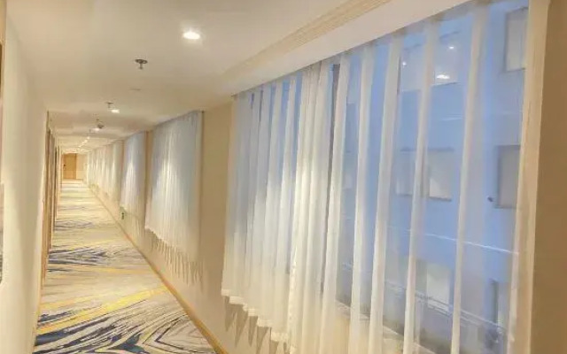 Vienna Hotel (Zhengzhou Hi-tech Wanda Zhengxuanhui Branch)