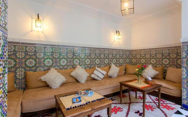 Riad Rose Meryam