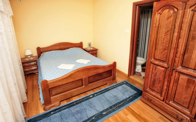 Simun Apartments