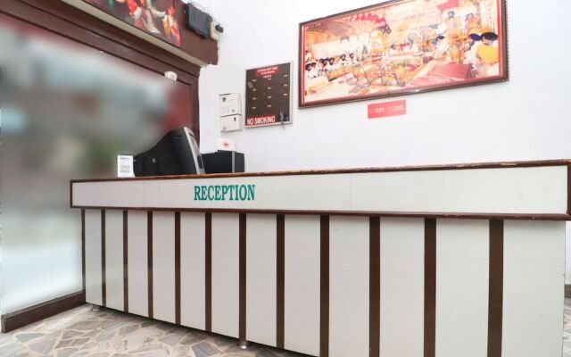 Oyo 24015 Kawal Residency