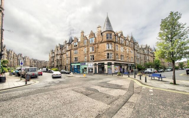 Victorian Apartment in Lively Marchmont