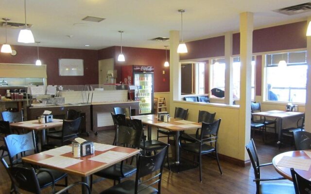Tumbler Ridge Inn