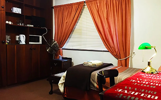 Magnolia Place Guest House