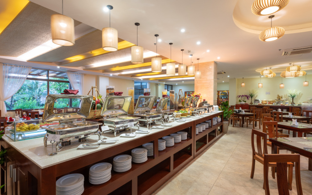 Amarin Resort & Spa Phu Quoc Hotel