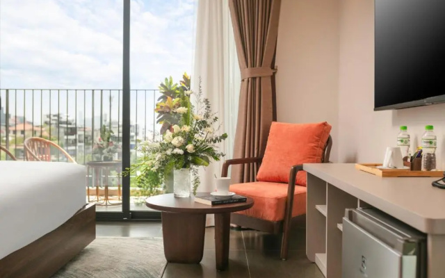 Hanoi Riverview Boutique Hotel & Apartment – Guest Rooms – Hanoi