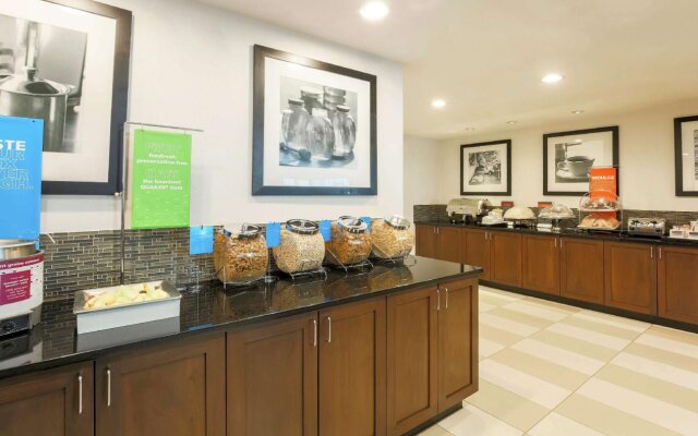 Hampton Inn & Suites Denver Tech Center