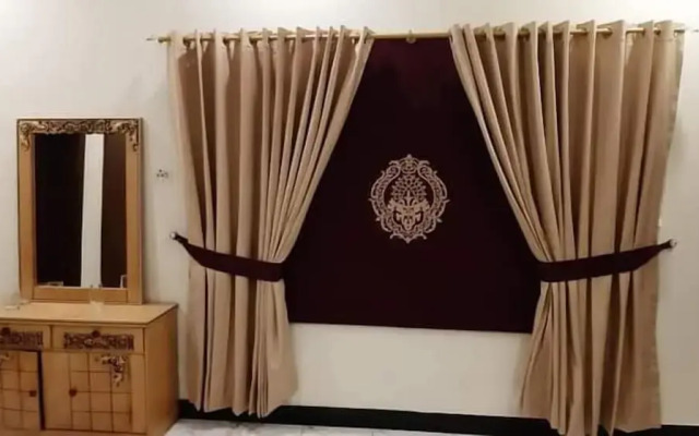 Hotel Royal Defence