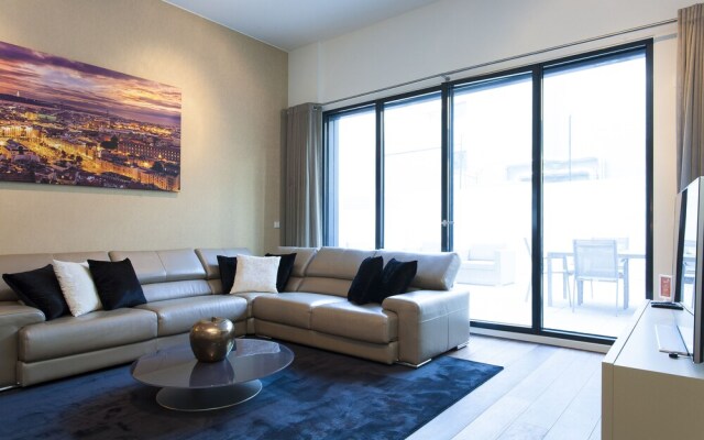 Marques Terrace Deluxe Apartment Rentexperience