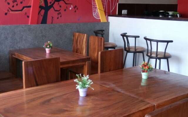 JAV Front One Hotel Lahat