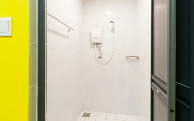 Single Room 107 @ Upstairs Downstairs Co-Living Space, Kuala Lumpur