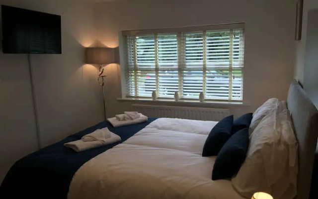 Dunsley Hall Country House Hotel