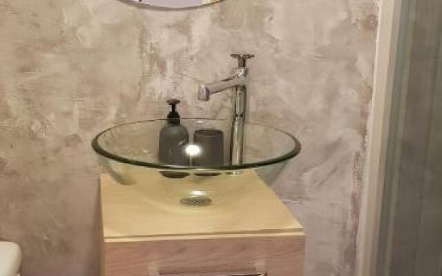 Gite Des Quinconces (Adults Only)