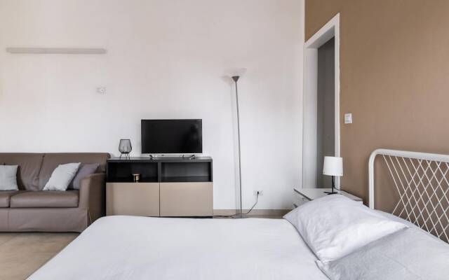 Palazzina Carracci - Appartamento Inoki Ali