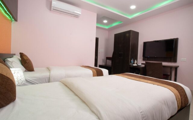 Annapurna Hotel by OYO