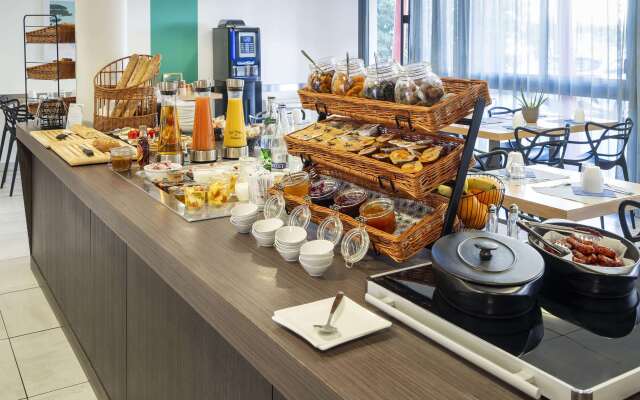 Best Western Les Aureliades