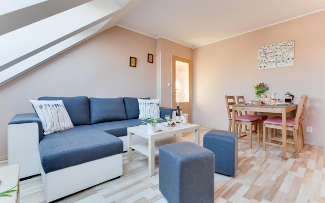 Jane's Charming Apartment