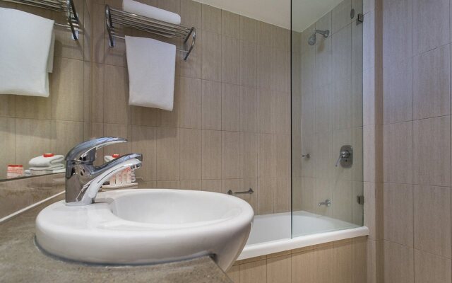 Hotel Grand Chancellor Palm Cove