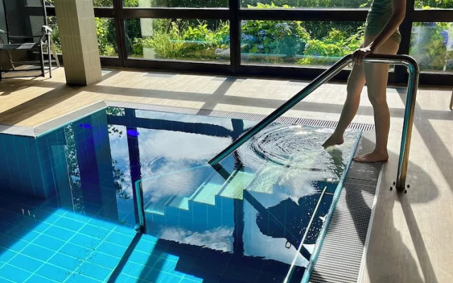 Apart Hotel Goldener Hahn Baiersbronn, Ferienwohnungen | Frühstück, Sauna & Indoorpool