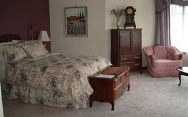The Doorknocker Bed and Breakfast
