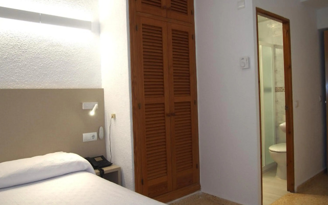 Hotel Roca Bella