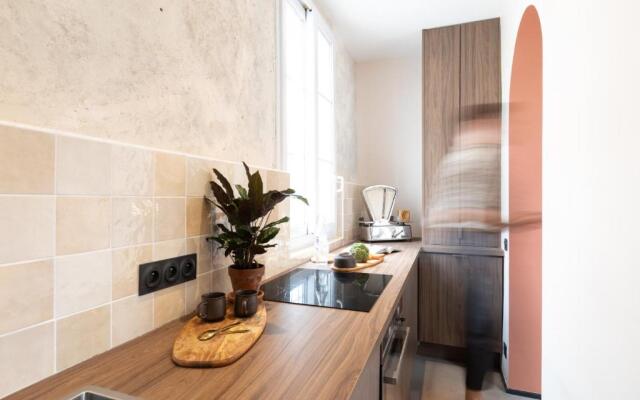 Côte des Basques 200m de l'océan, halles et parking