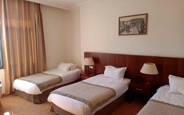 Hotel Hocine