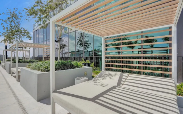 72 Park - Miami Beach by Nomada