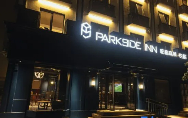Parkside Inn