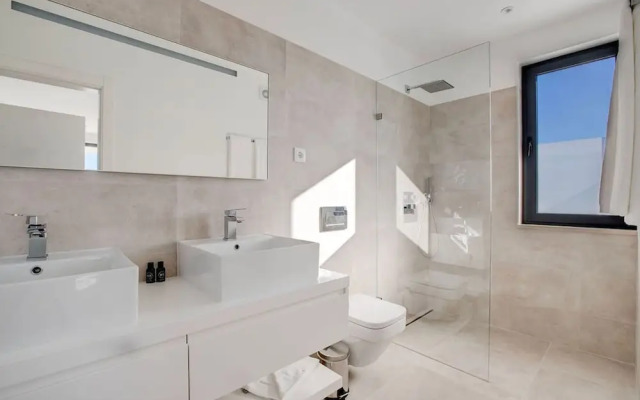 Villa Centeanes Luxury Villa Enviable Position s