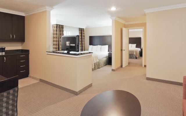 Holiday Inn Hotel & Suites San Mateo-San Francisco SFO, an IHG Hotel