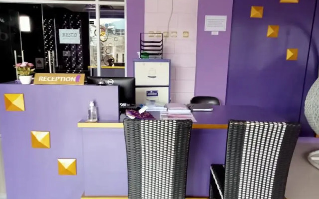 Ungu Hotel Garut by ZUZU