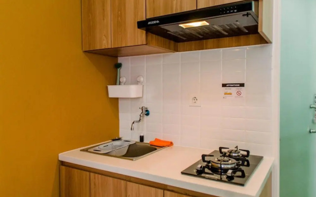 Warm And Cozy 2Br At Green Pramuka City Apartment