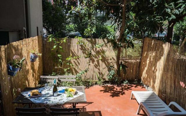 Sciacchetrà Ground Floor Apartment & AC