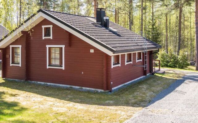 Lomasyväri 810
