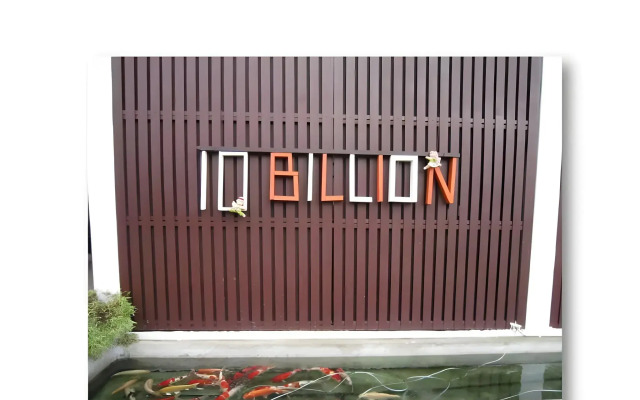 10 Billion Resort
