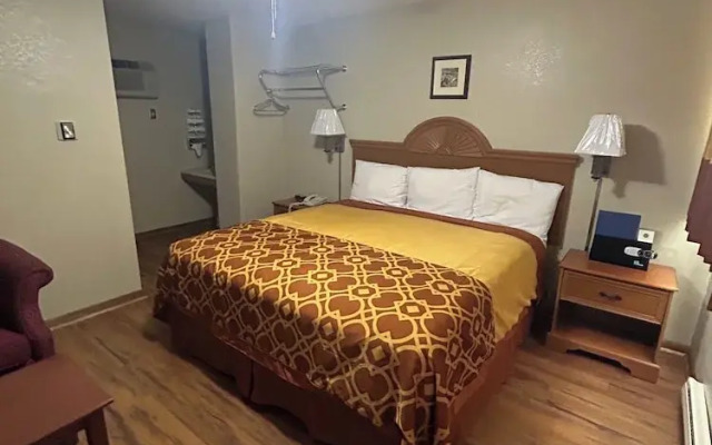 Royal Rest Motel